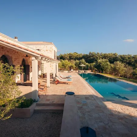 Willa Stone Situated In The Heart Of An Impressive Estate, In One Of The Scenic And Secluded Parts Of Corfu's Northeast Iconic Mediterranean Coastline. *